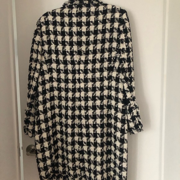 Zara light jacket. Size xx large. Fits xlarge - Picture 3 of 4